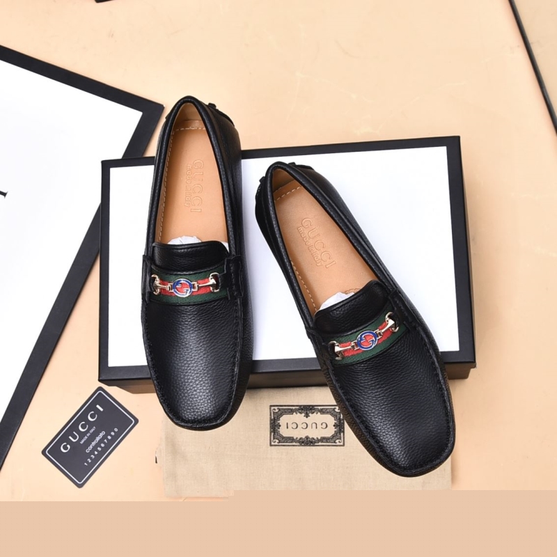 G*u*i leather shoes